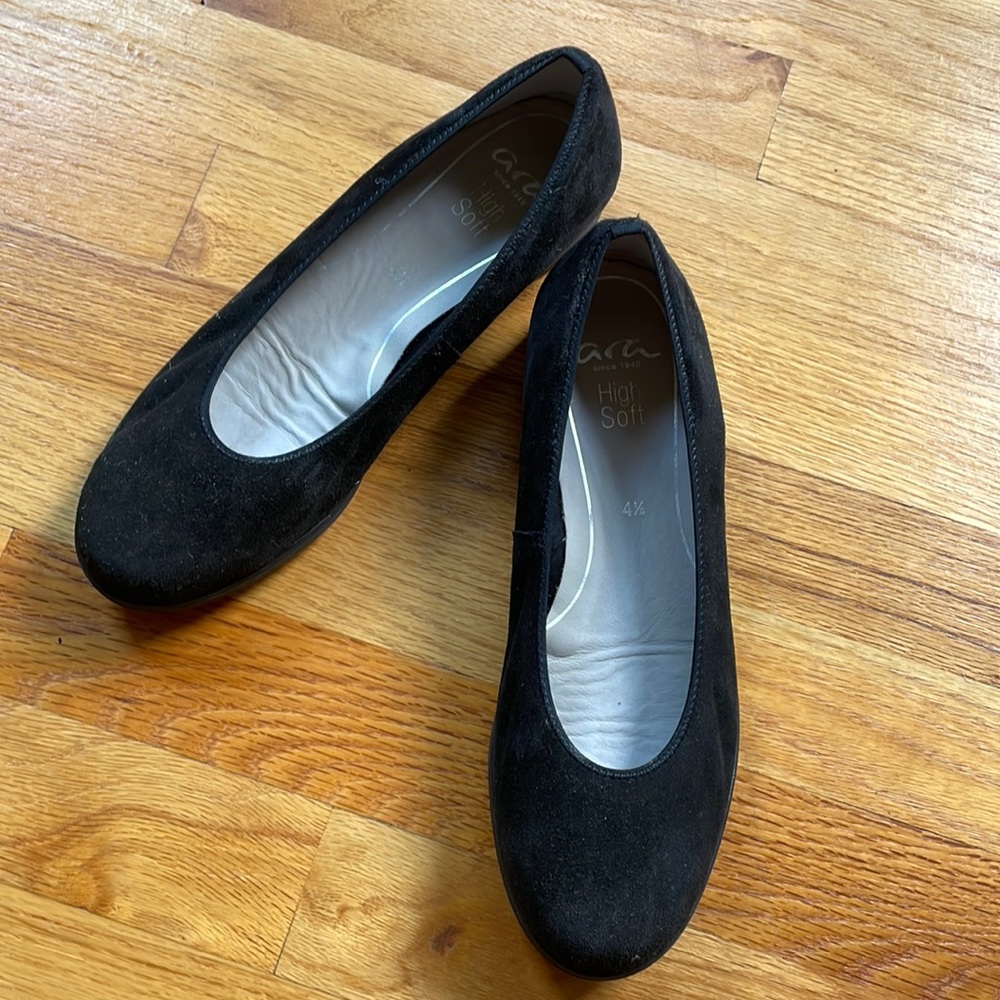 Ara comfy suede flats